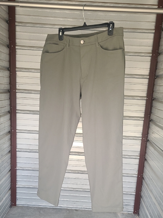 lululemon athletica Other - lululemon athletica Men's Chinos in Light Olive